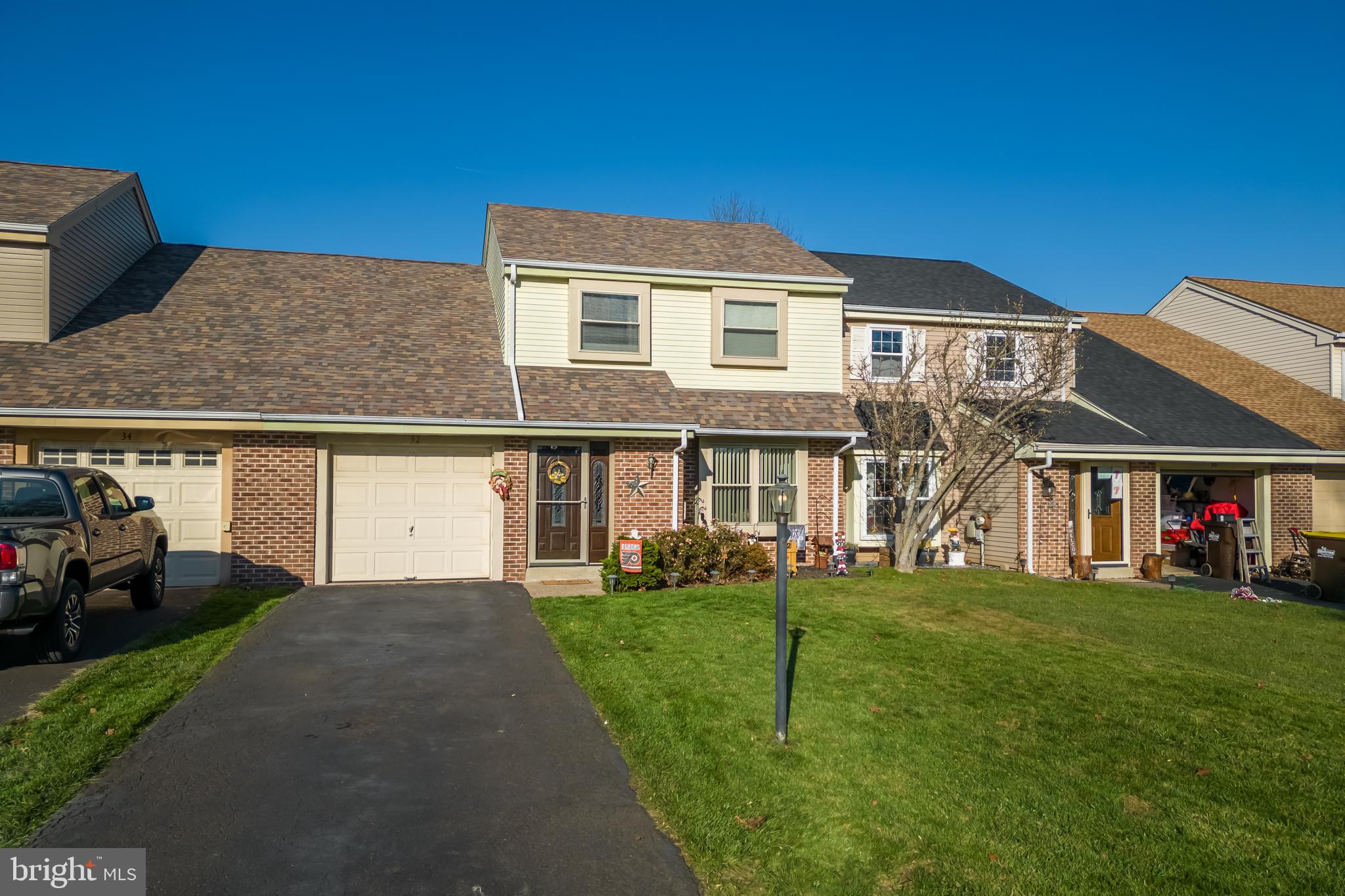 32 Forrester Road Horsham, PA 19044 - Photo 2 of 24 Gallery Image 2