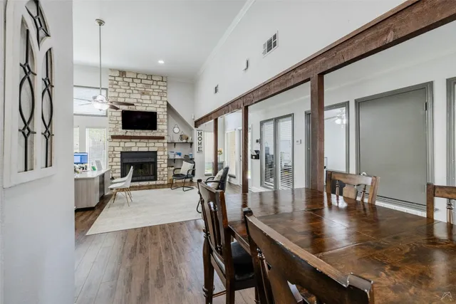 $899 | 10401 Lamar Boulevard North, Unit I108, Austin, TX 78753