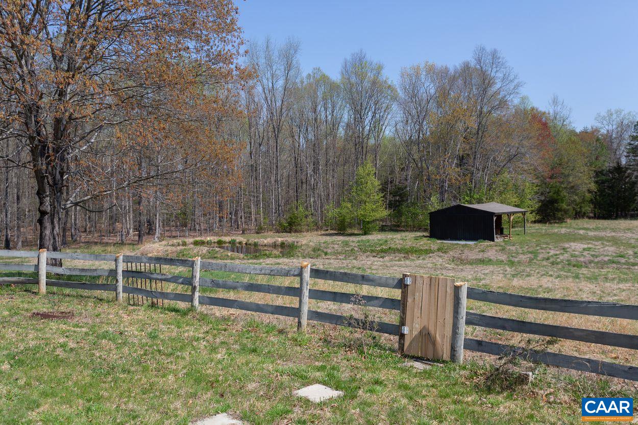 374 Shores Road Palmyra, VA 22963 - Photo 8 of 27 Gallery Image 8