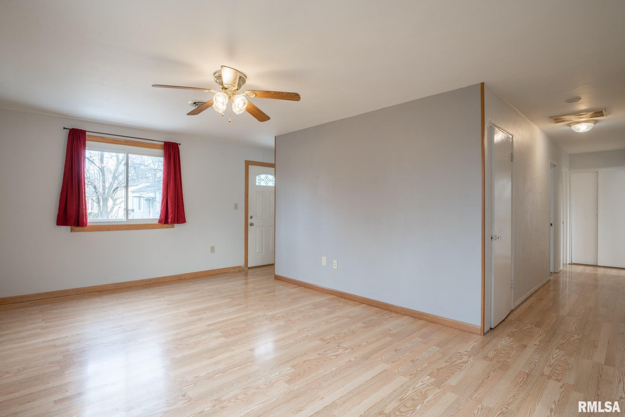 303 Decatur Road Marquette Heights, IL 61554 - Photo 12 of 27 Gallery Image 12