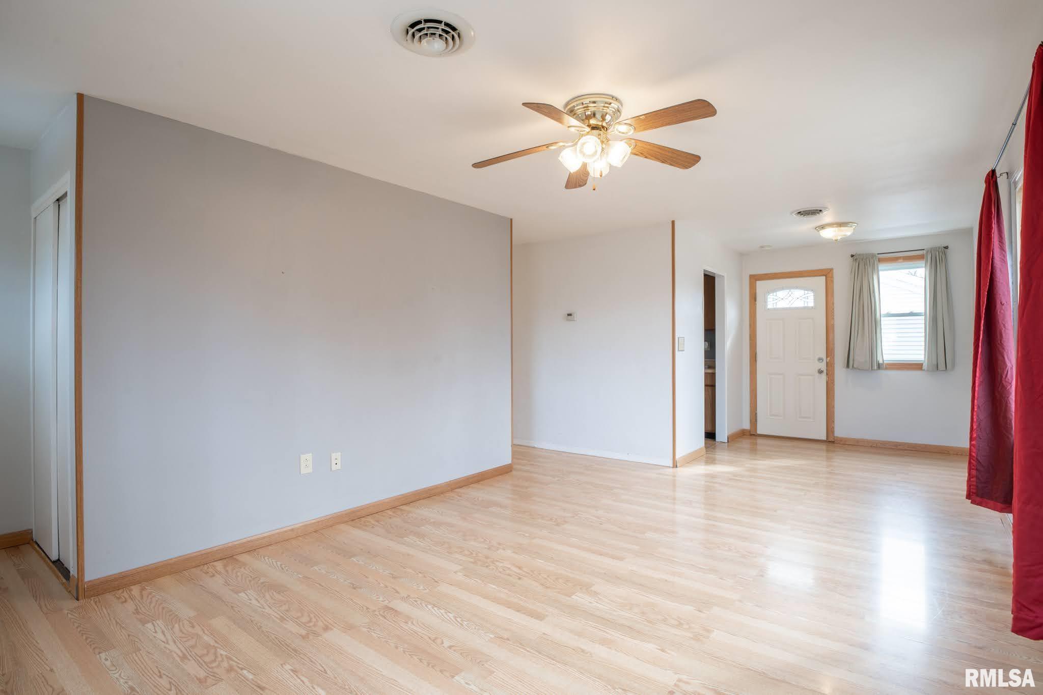 303 Decatur Road Marquette Heights, IL 61554 - Photo 13 of 27 Gallery Image 13