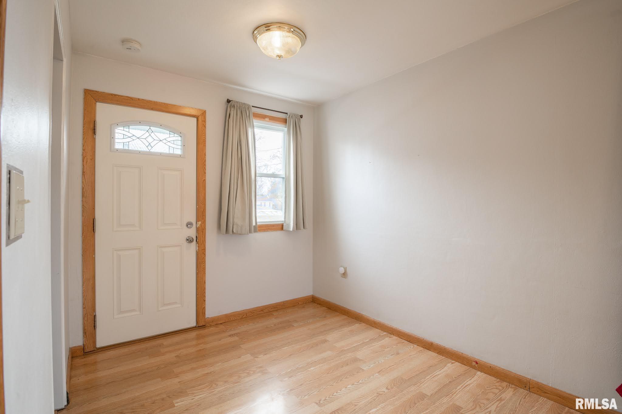 303 Decatur Road Marquette Heights, IL 61554 - Photo 14 of 27 Gallery Image 14