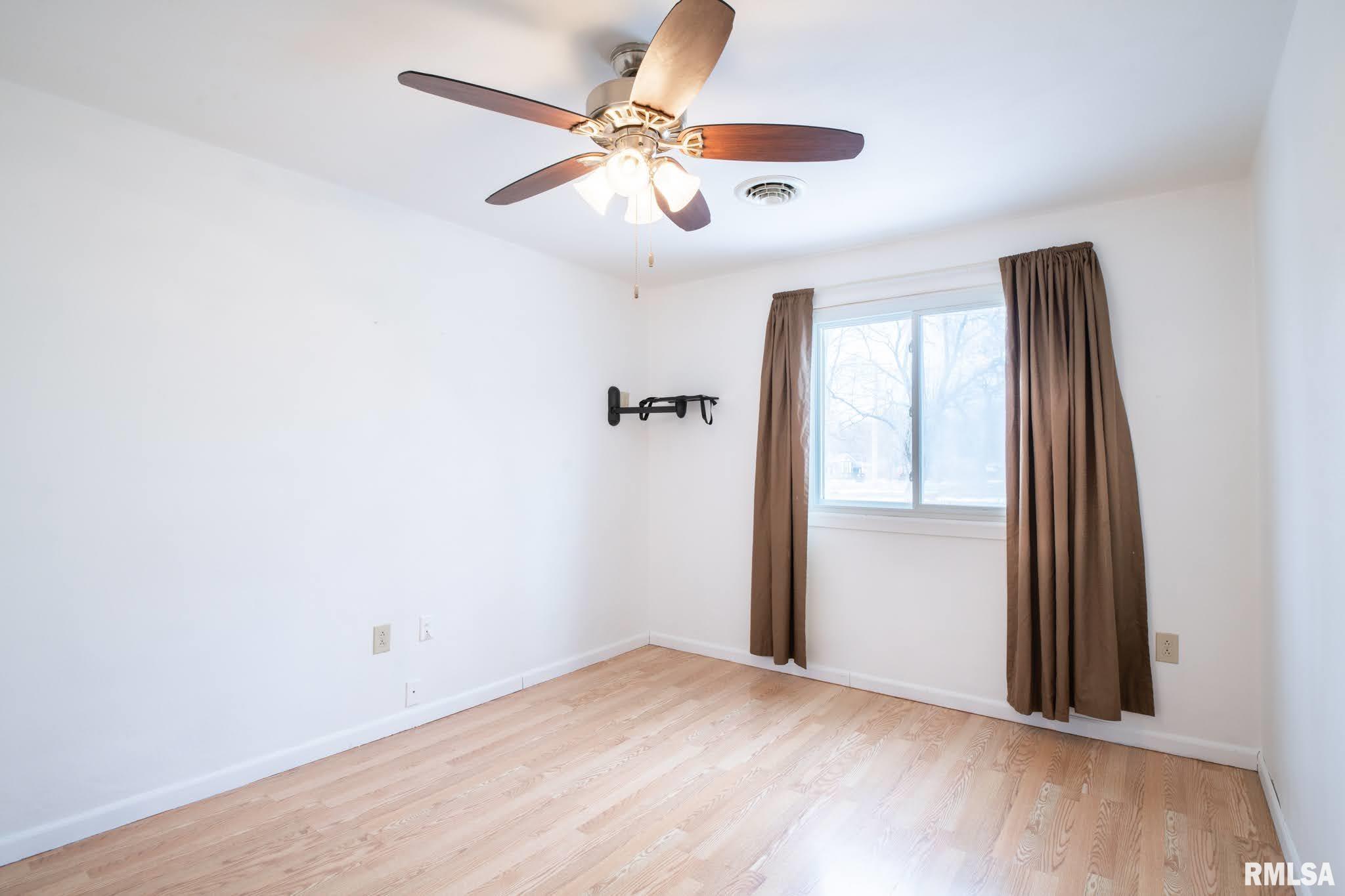 303 Decatur Road Marquette Heights, IL 61554 - Photo 22 of 27 Gallery Image 22
