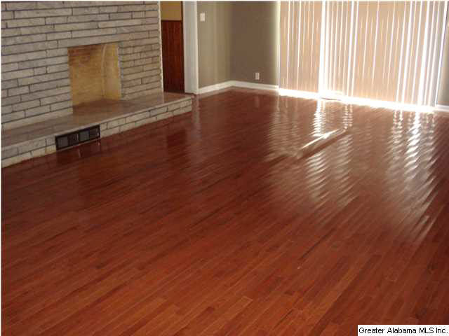 717 10th Avenue Pleasant Grove, AL 35127 - Photo 5 of 16