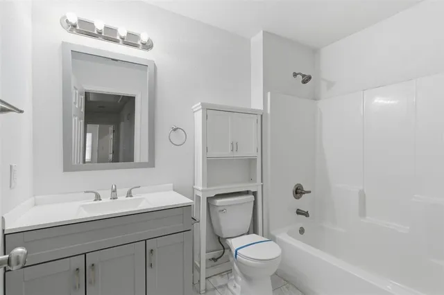 $1,425 | 227 West Murray Street, Denison, TX 75020