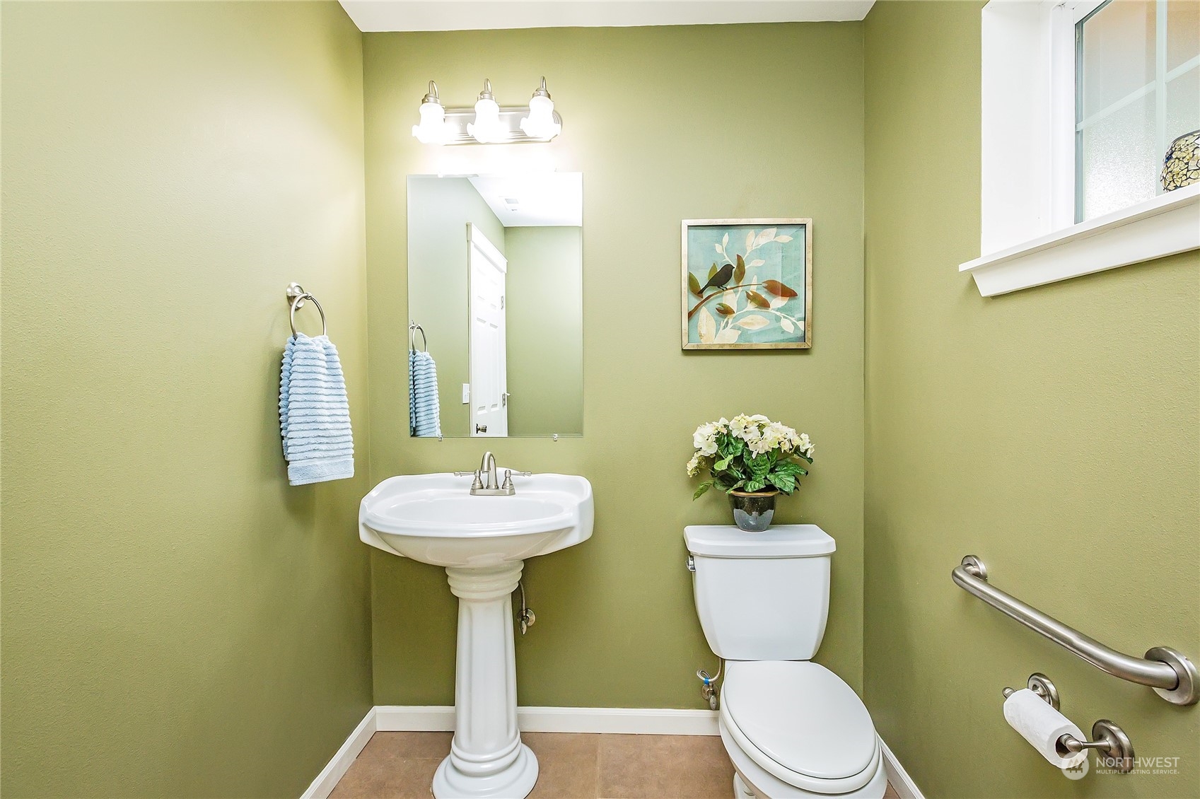 3207 Woods Road East Port Orchard, WA 98366 - Photo 15 of 39 Gallery Image 15