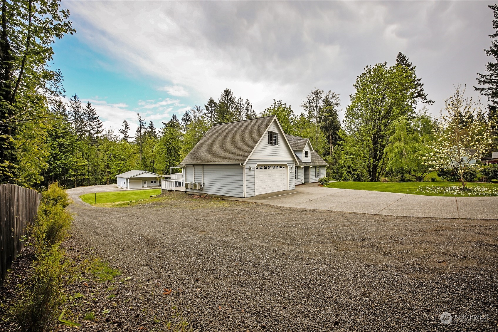 3207 Woods Road East Port Orchard, WA 98366 - Photo 2 of 39 Gallery Image 2