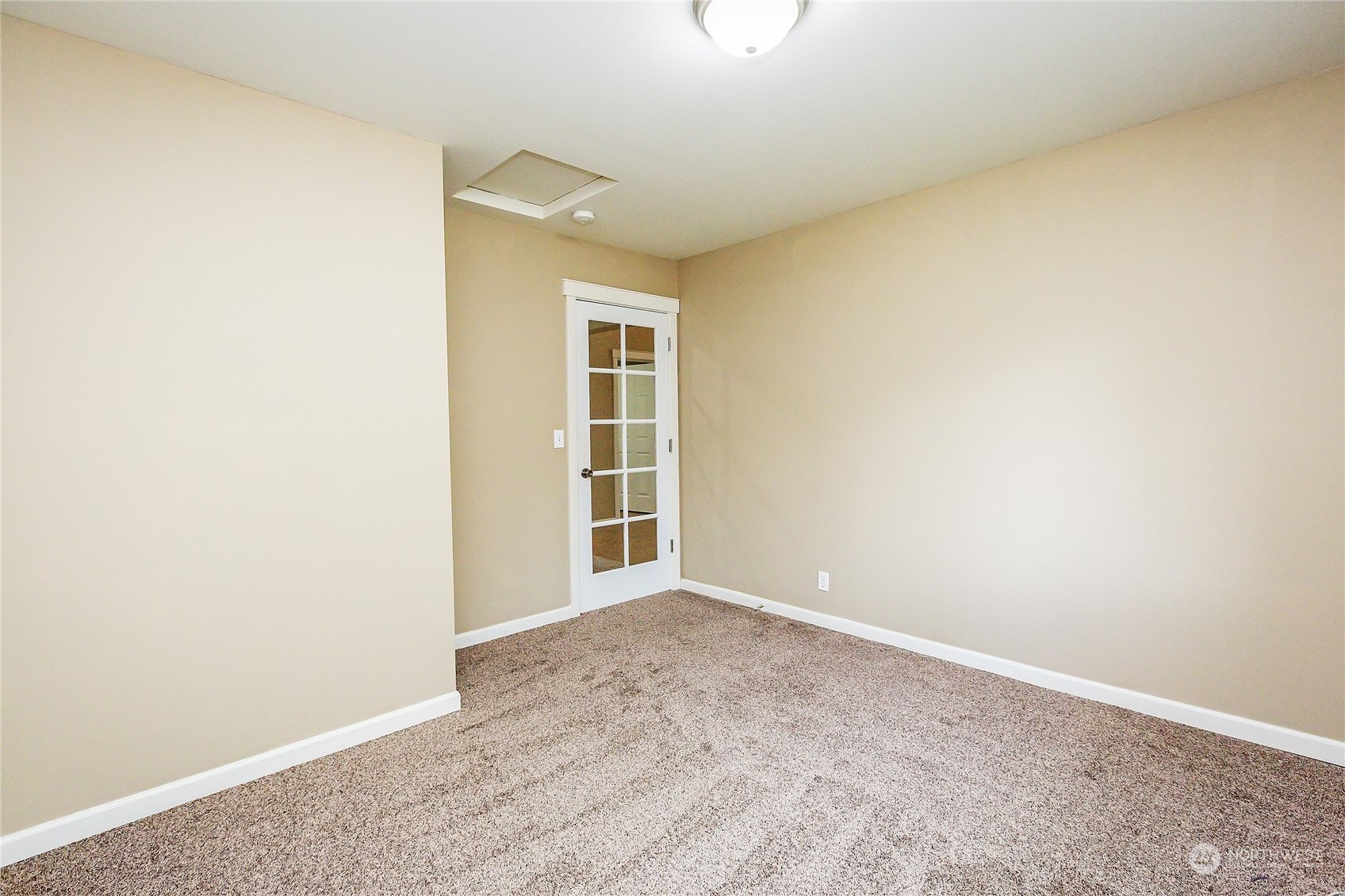 3207 Woods Road East Port Orchard, WA 98366 - Photo 23 of 39 Gallery Image 23