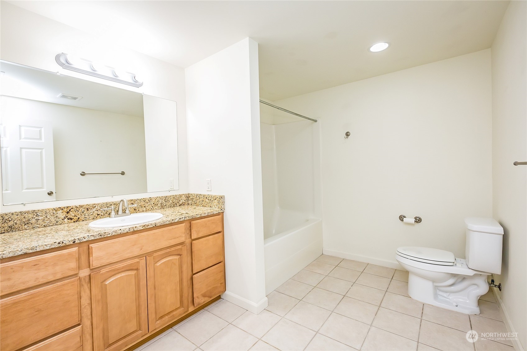 3207 Woods Road East Port Orchard, WA 98366 - Photo 24 of 39 Gallery Image 24