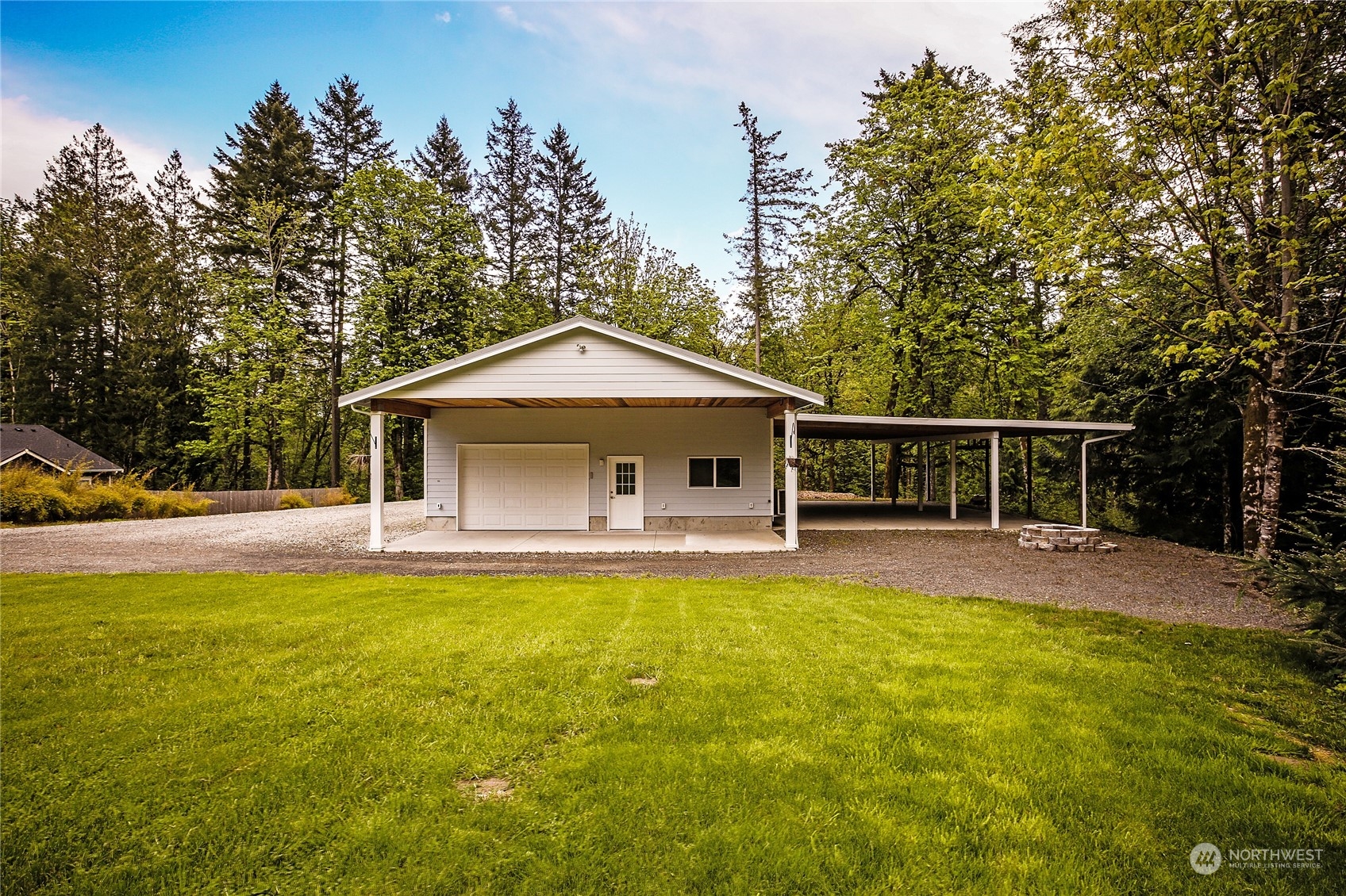 3207 Woods Road East Port Orchard, WA 98366 - Photo 3 of 39 Gallery Image 3