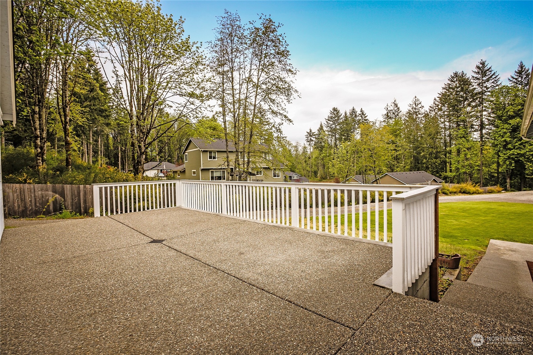 3207 Woods Road East Port Orchard, WA 98366 - Photo 31 of 39 Gallery Image 31