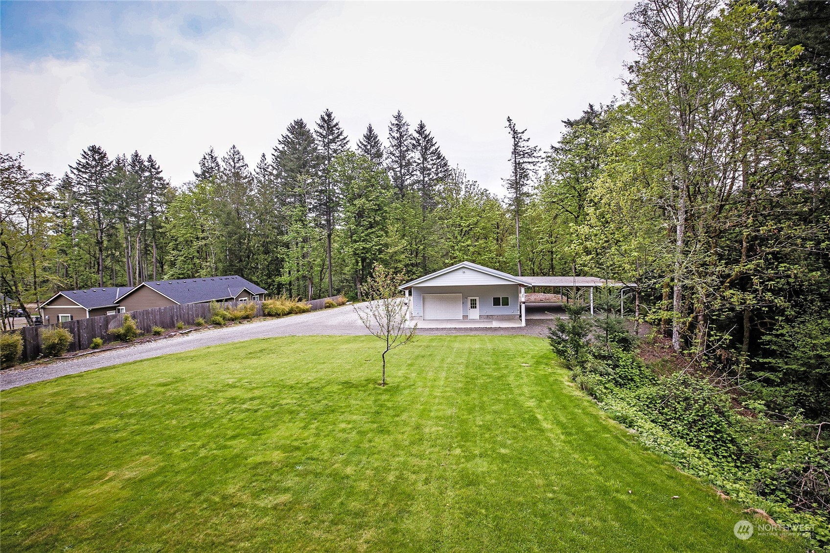 3207 Woods Road East Port Orchard, WA 98366 - Photo 34 of 39 Gallery Image 34