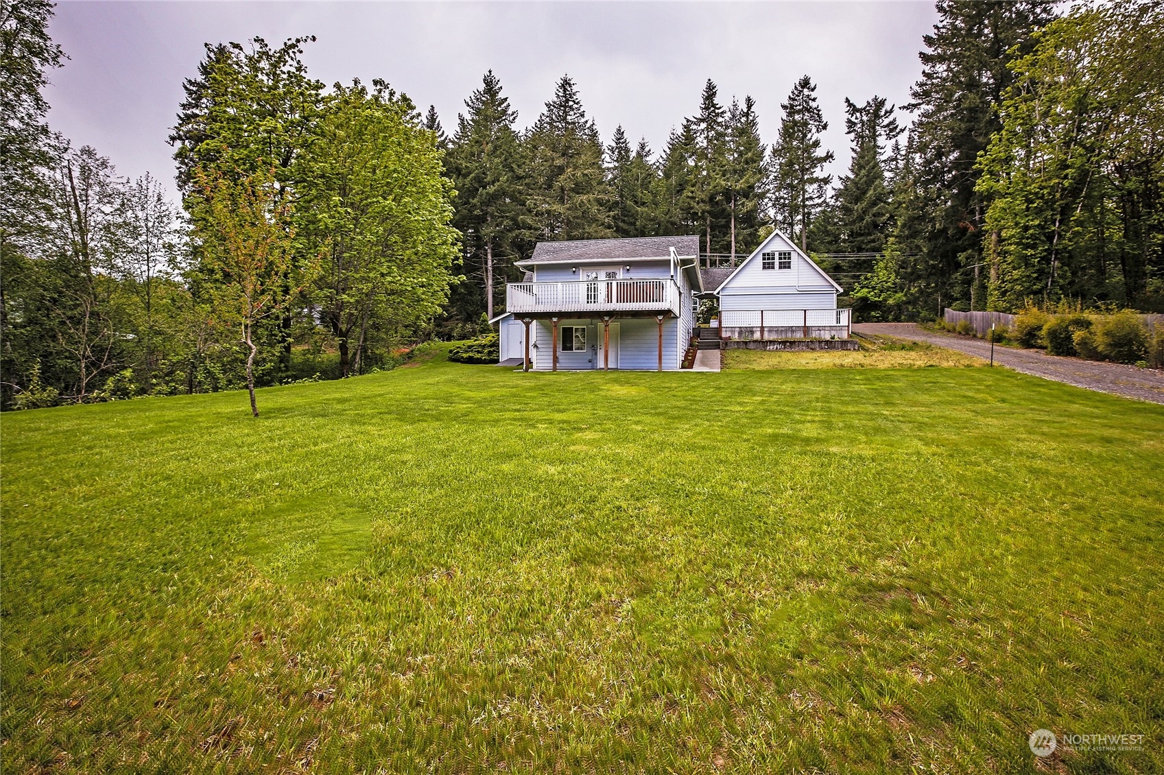 3207 Woods Road East Port Orchard, WA 98366 - Photo 37 of 39 Gallery Image 37