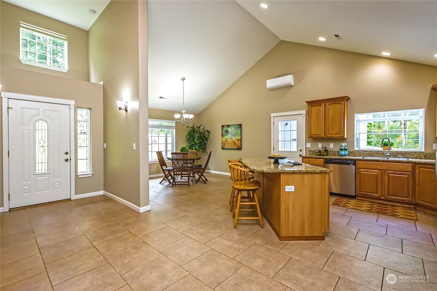 3207 Woods Road East Port Orchard, WA 98366 - Photo 5 of 39 Gallery Image 5