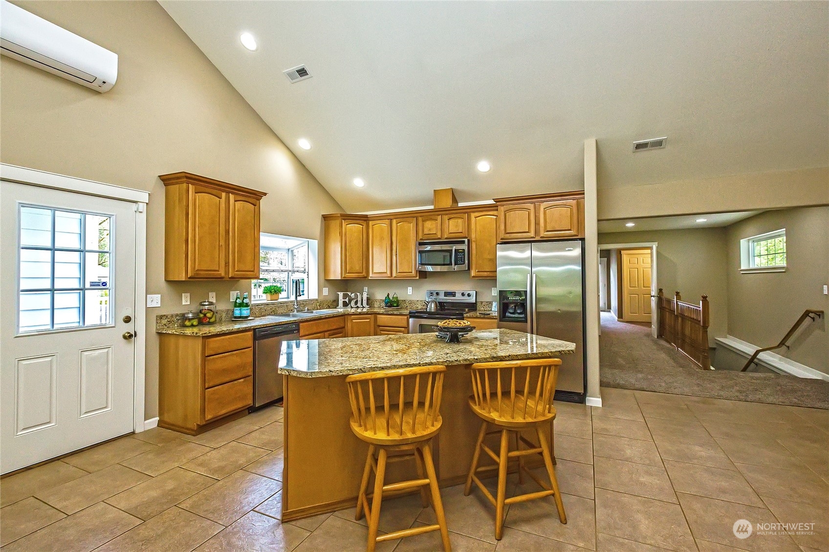 3207 Woods Road East Port Orchard, WA 98366 - Photo 7 of 39 Gallery Image 7