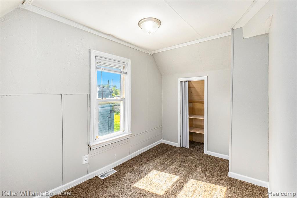 8427 Timken Avenue Warren, MI 48089 - Photo 13 of 16