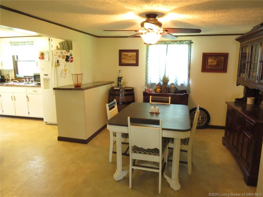 3420 Lake Road Southeast Corydon, IN 47112 - Photo 6 of 35
