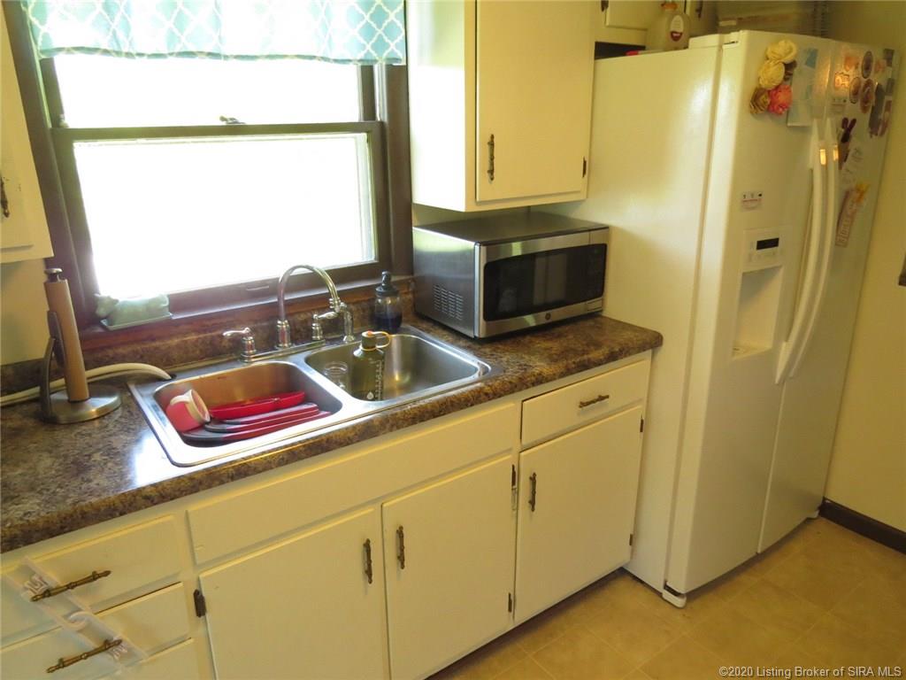 3420 Lake Road Southeast Corydon, IN 47112 - Photo 7 of 35