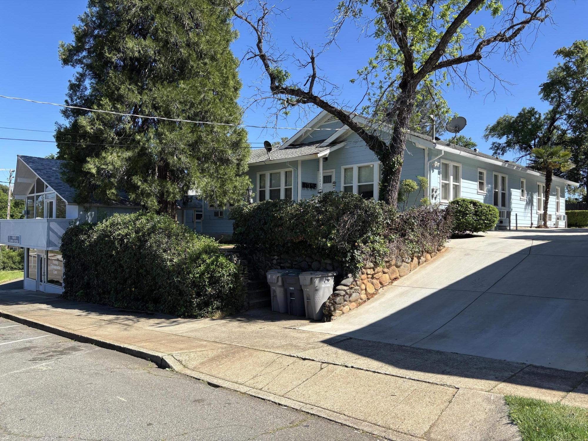 1115-1123 Eureka Way Redding, CA 96001 - Photo 6 of 8 IMG_2436