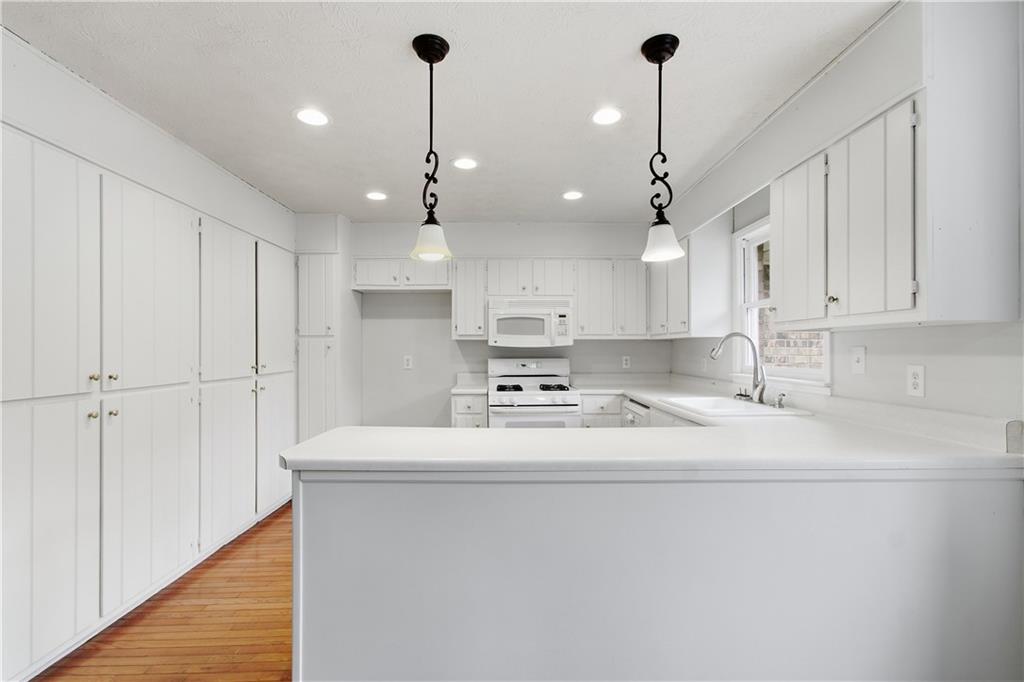552 Rich Davis Road Hiram, GA 30141 - Photo 11 of 32 Gallery Image 11