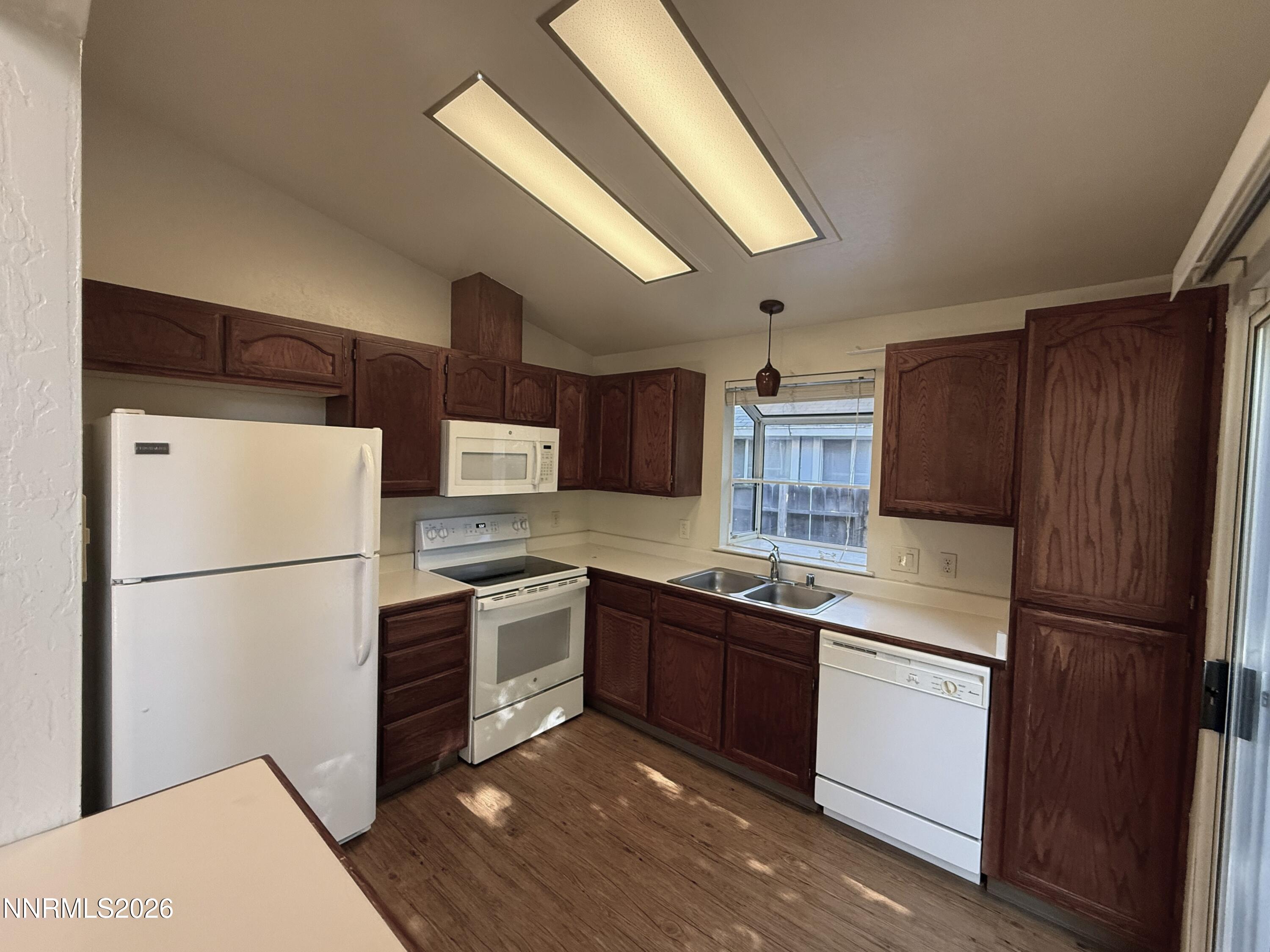 1801 Shadelands Court Reno, NV 89523 - Photo 10 of 28 IMG_1332