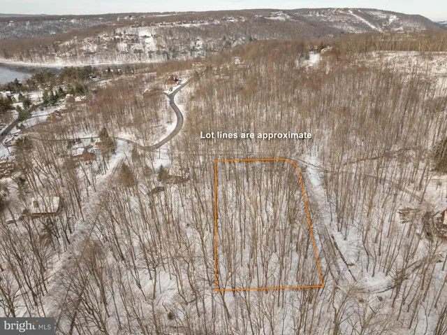 $99,000 | Jrs Drive, Unit 11, McHenry, MD 21541