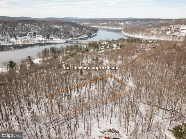 $99,000 | Jrs Drive, Unit 11, McHenry, MD 21541