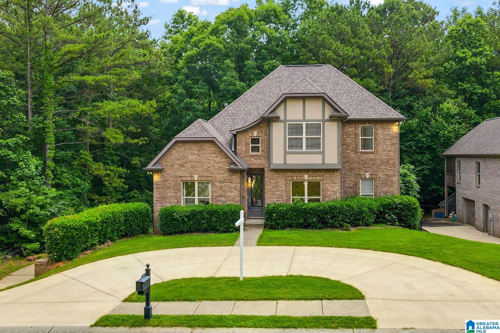 1092 Stoneykirk Road Pelham, AL 35124 - Photo 2 of 66