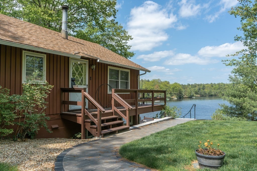 54 Winding Cove Road Ashburnham, MA 01430 - Photo 4 of 40 Gallery Image 4