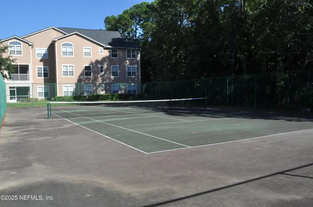 a view of a tennis court