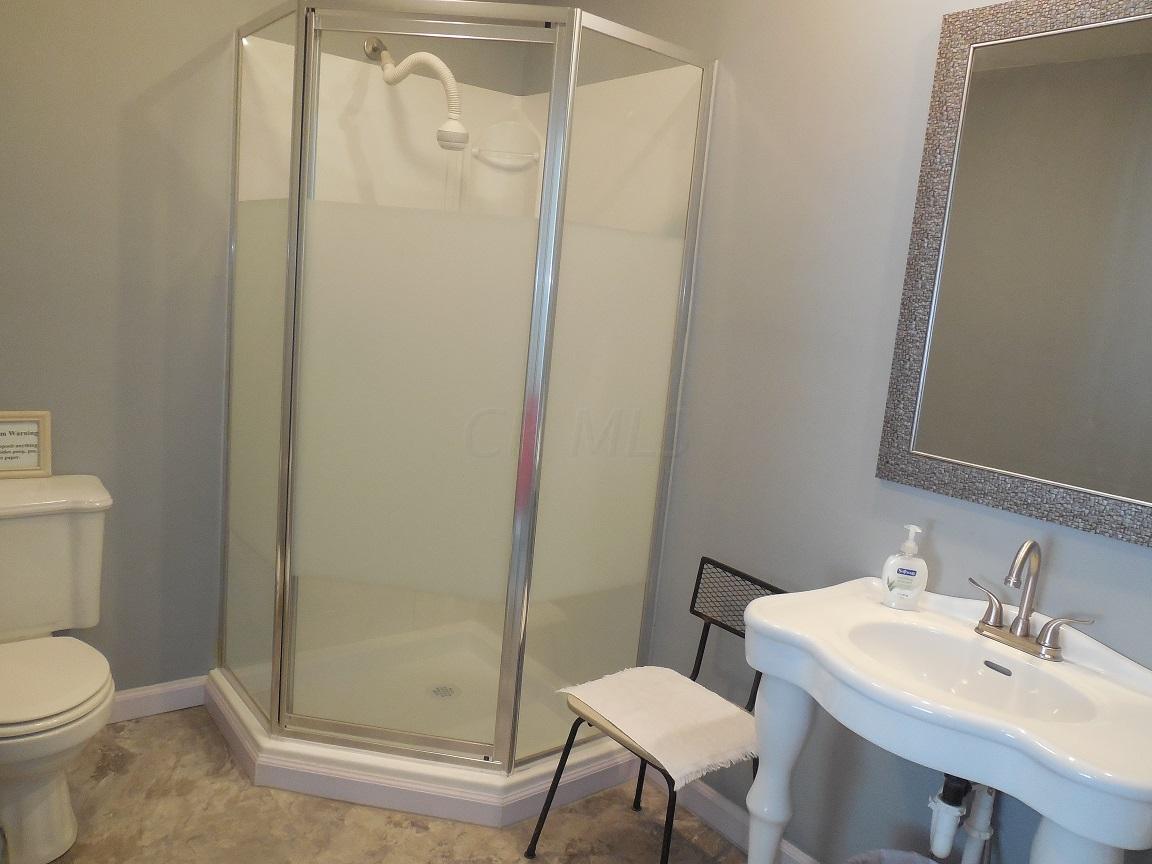 6919 Cook Road Powell, OH 43065 - Photo 15 of 22 Gallery Image 15