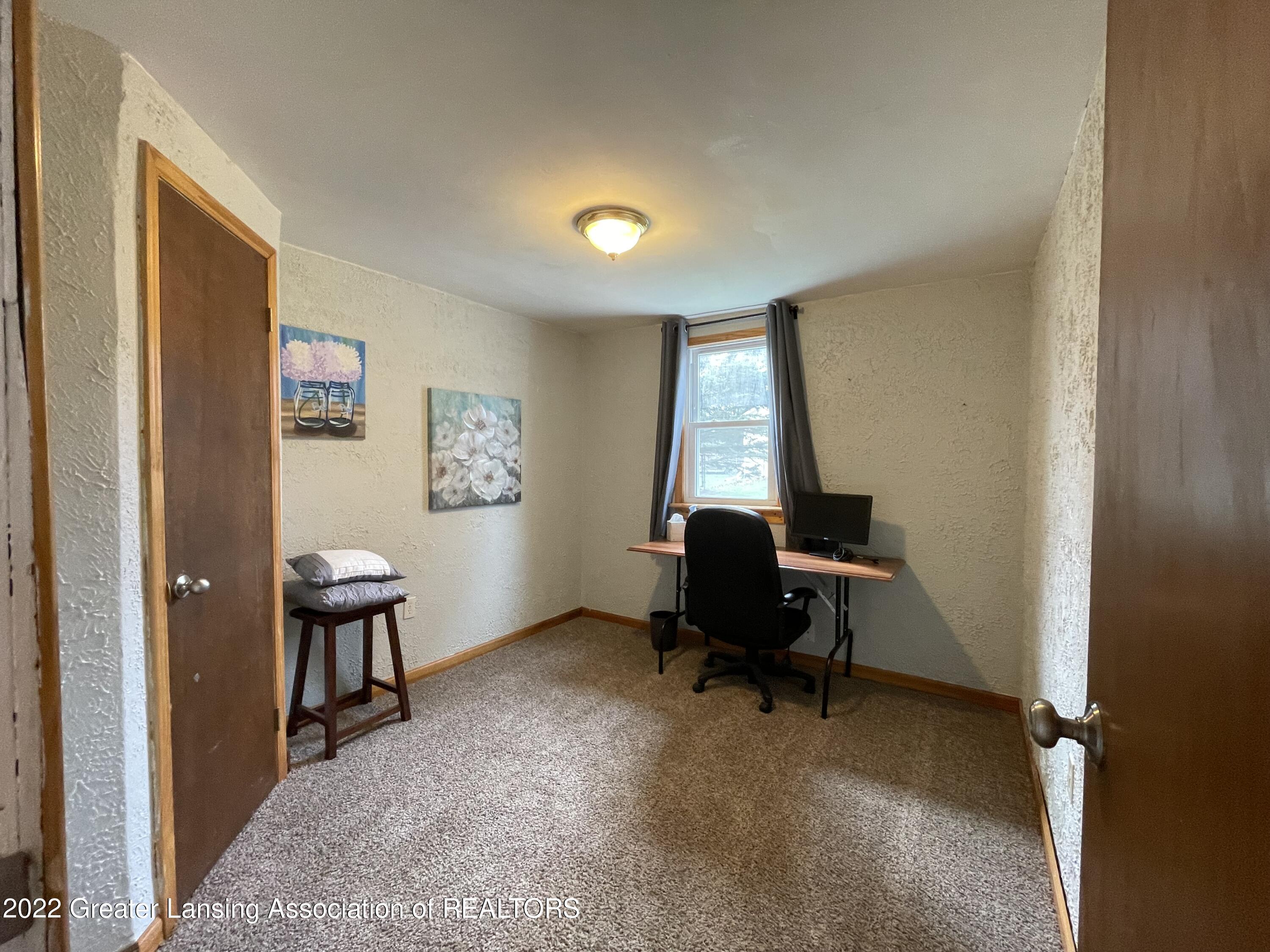 14281 Webster Road Bath, MI 48808 - Photo 19 of 25 bedrm2