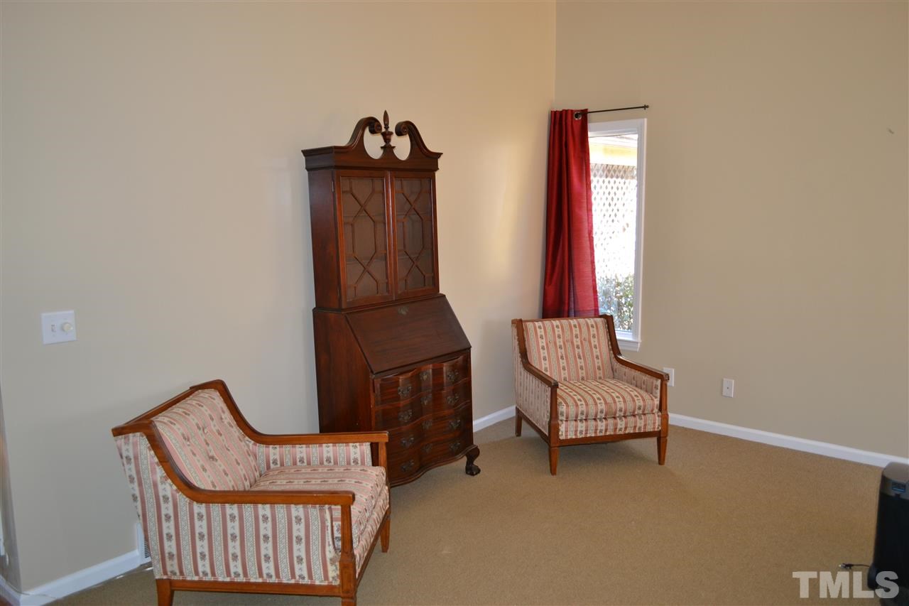 344 Neodak Road Apex, NC 27523 - Photo 4 of 25 Gallery Image 4