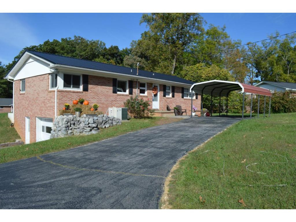 2019 Old Tusculum Road Greeneville, TN 37745 - Photo 2 of 14 Photo 2