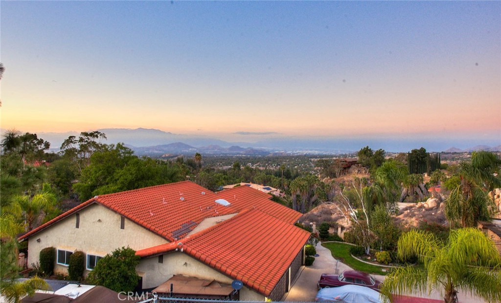 16464 Rancho Escondido Drive Riverside, CA 92506 - Photo 39 of 47 an aerial view of multiple house