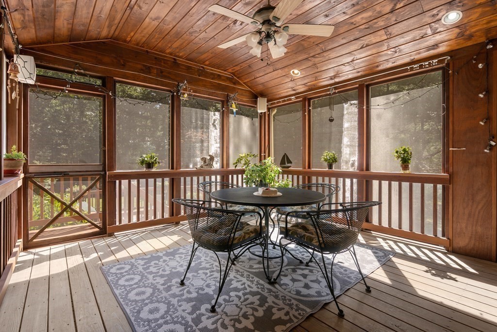 6 Ridgeway Road North Reading, MA 01864 - Photo 20 of 38 Gallery Image 20