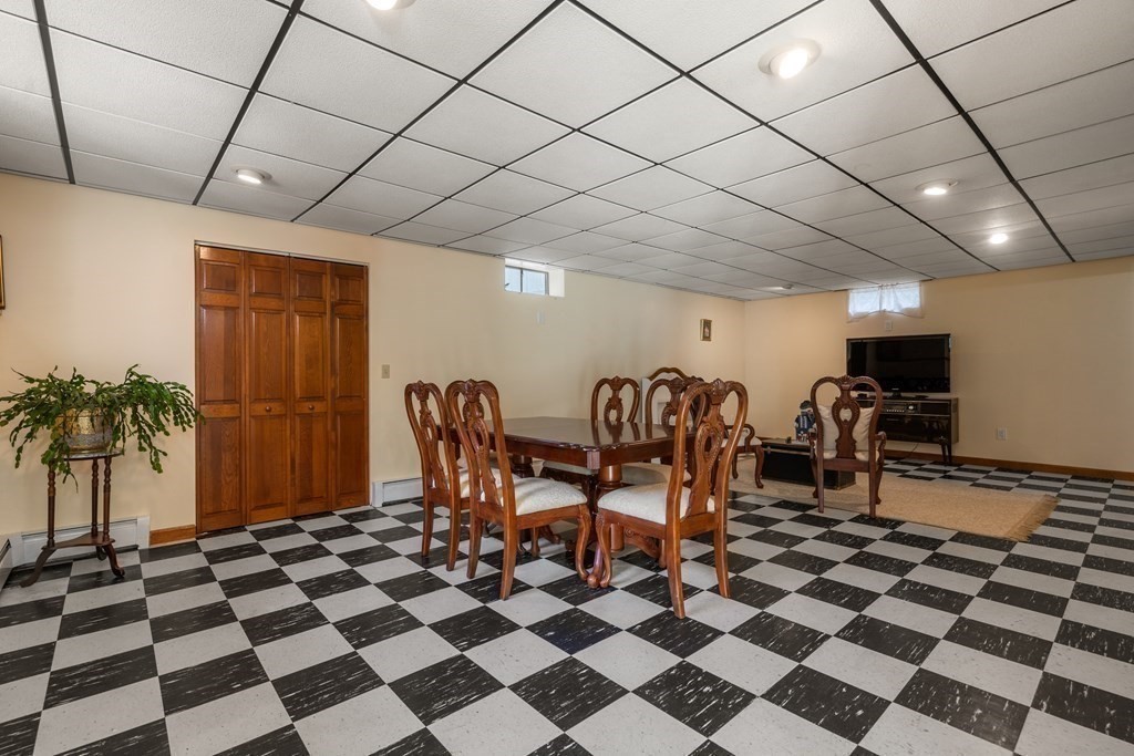 6 Ridgeway Road North Reading, MA 01864 - Photo 21 of 38 Gallery Image 21