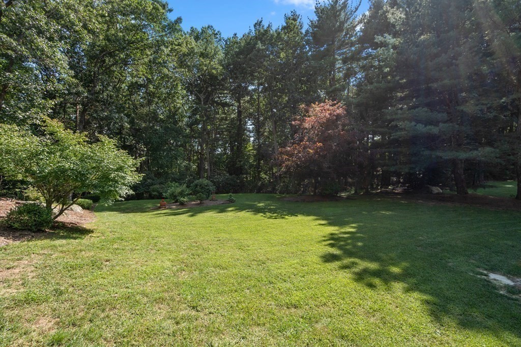 6 Ridgeway Road North Reading, MA 01864 - Photo 35 of 38 Gallery Image 35