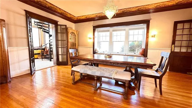 $379,000 | 840 North 25th Street, St. Joseph, MO 64506