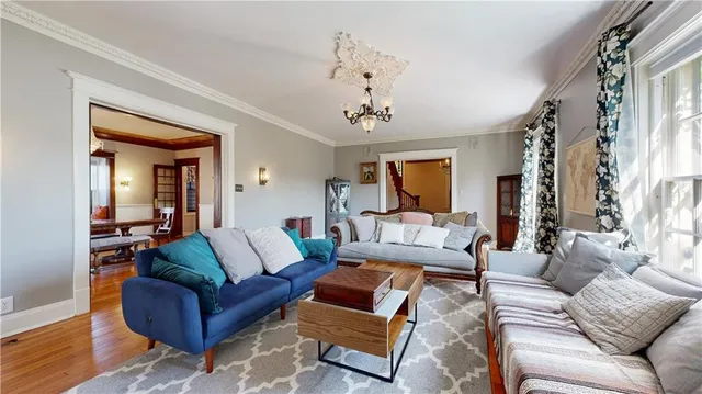 $379,000 | 840 North 25th Street, St. Joseph, MO 64506