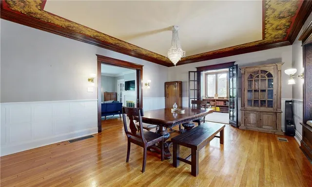 $379,000 | 840 North 25th Street, St. Joseph, MO 64506