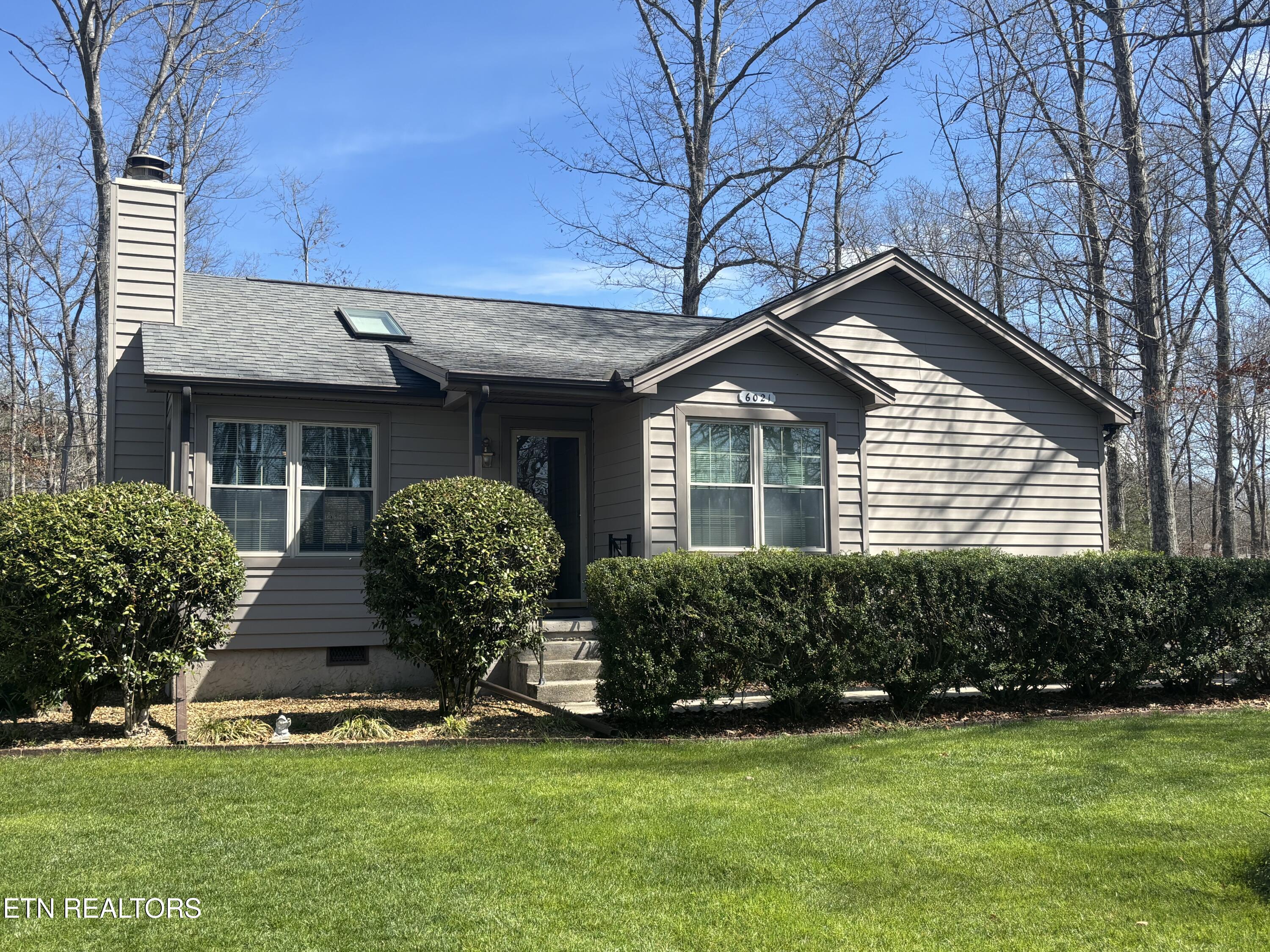 6021 Osage Road Crossville, TN 38572 - Photo 1 of 33 D1B3DA32-3E94-464D-825A-90FFC0463488