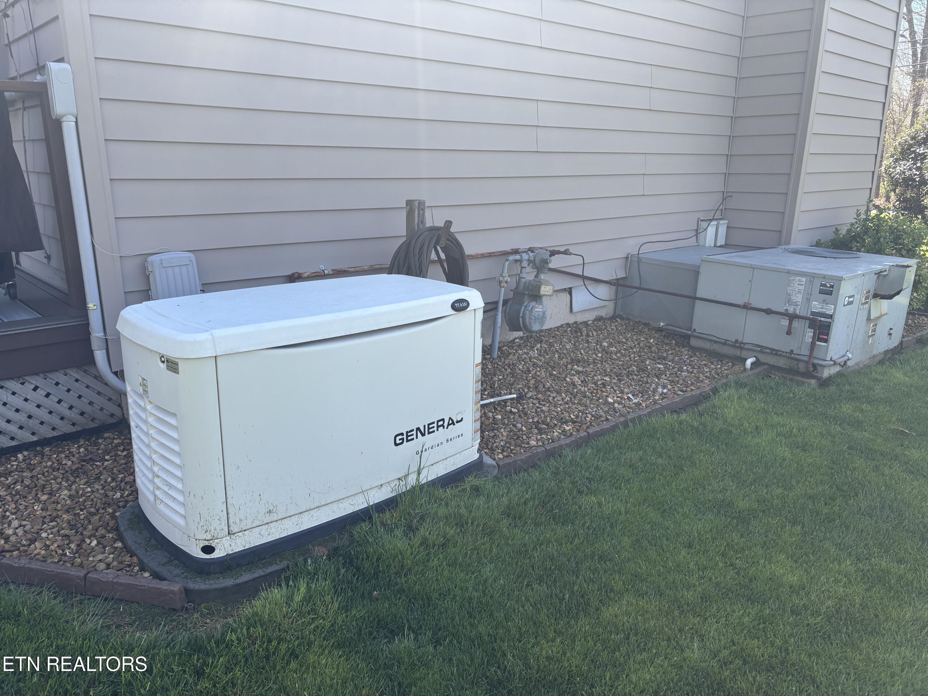 6021 Osage Road Crossville, TN 38572 - Photo 28 of 33 Whole House Generator