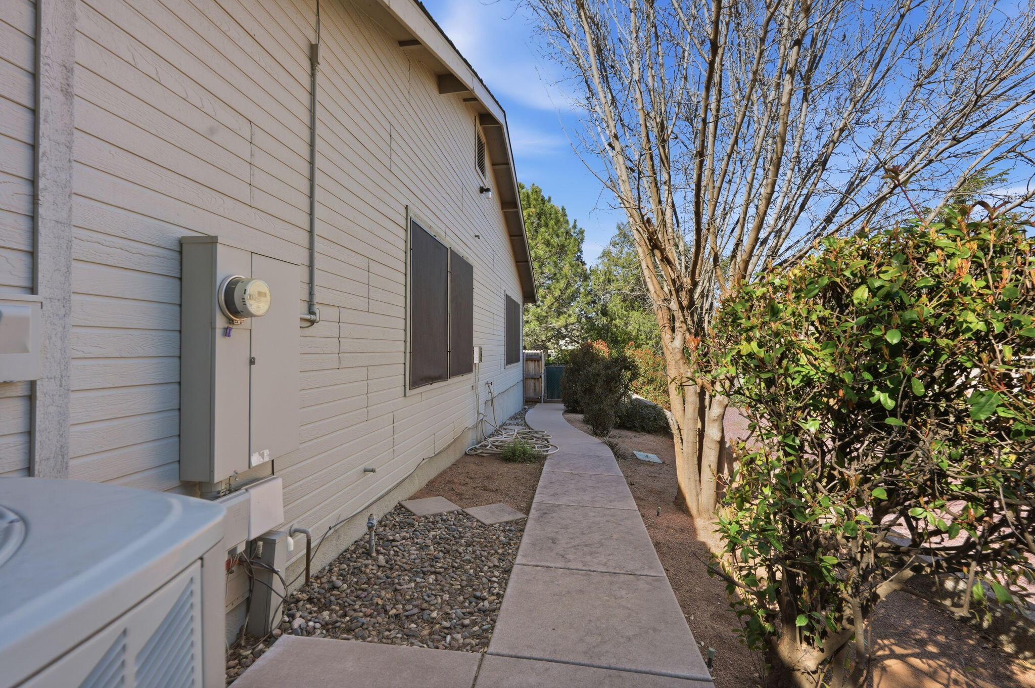 310 North Trailwood Road Payson, AZ 85541 - Photo 51 of 55 a view of a pathway with a house