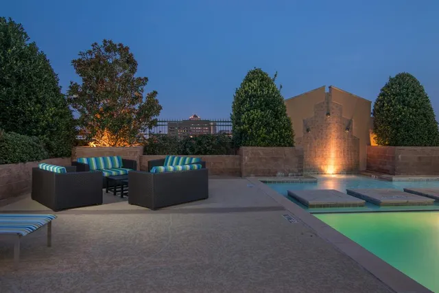 $274,000 | 330 Las Colinas Boulevard East, Unit 158, Irving, TX 75039