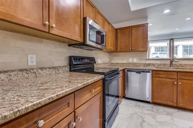 $274,000 | 330 Las Colinas Boulevard East, Unit 158, Irving, TX 75039