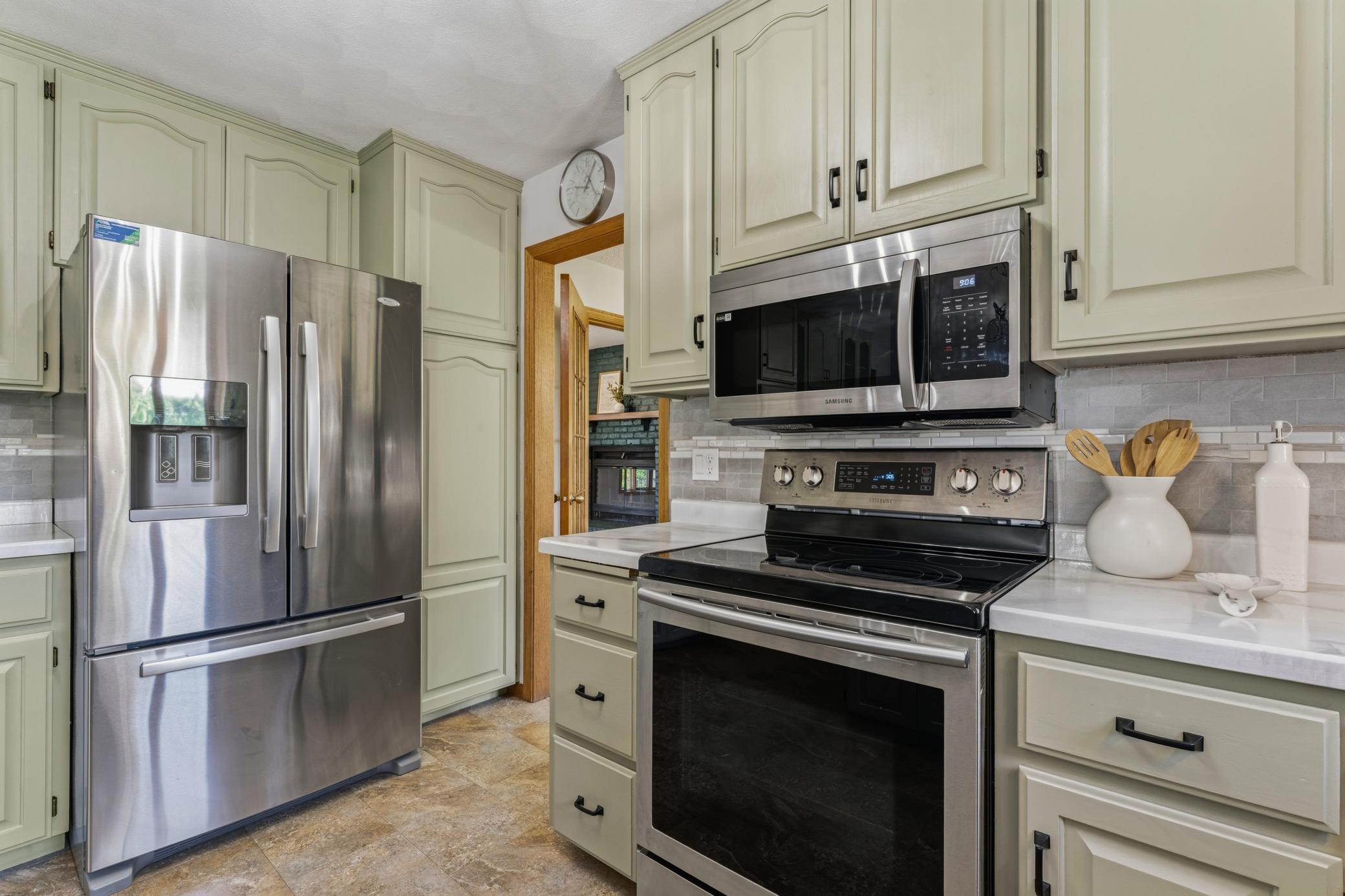 1203 22nd Avenue Southwest Austin, MN 55912 - Photo 14 of 43