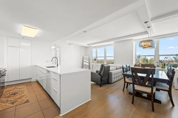 $7,200 | 88 Morgan Street, Unit PH21, Jersey City, NJ 07302