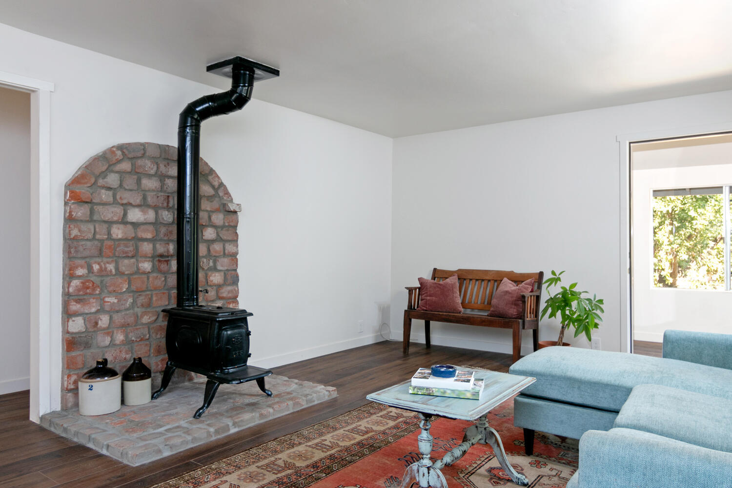 9 Kinevan Road Santa Barbara, CA 93105 - Photo 11 of 52 9 Kinevan Rd-008-008-Living Room-MLS_Siz