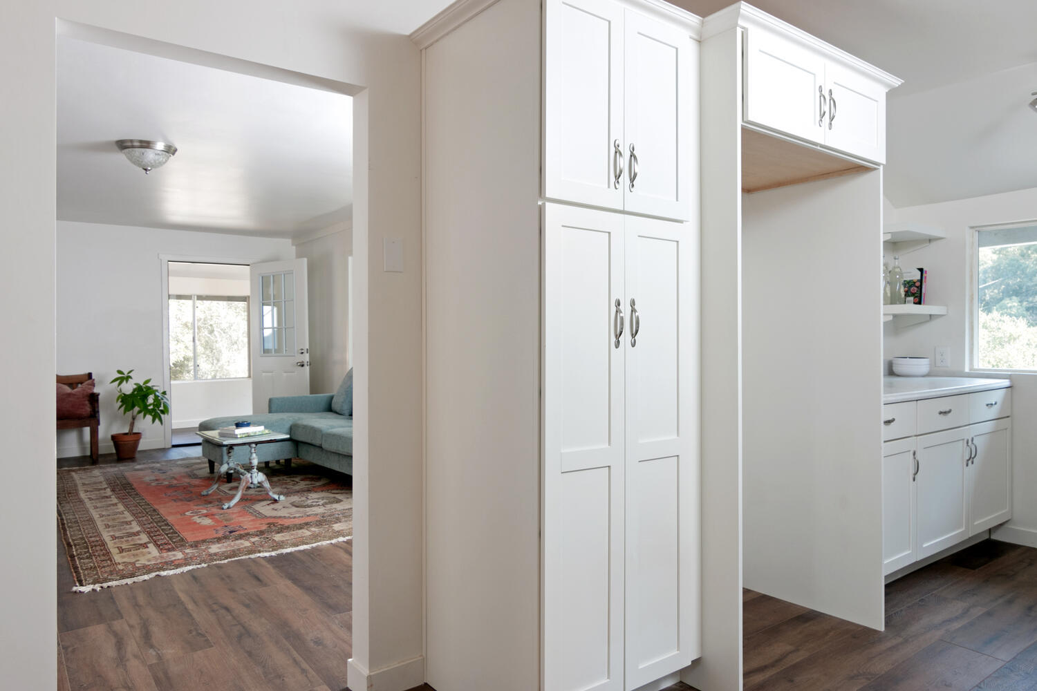 9 Kinevan Road Santa Barbara, CA 93105 - Photo 15 of 52 9 Kinevan Rd-012-011-Kitchen-MLS_Size